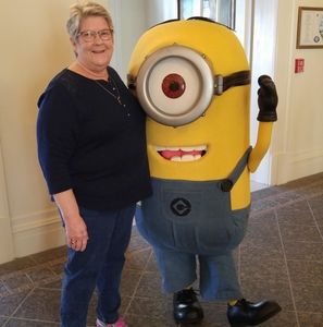 Meet your Posher, Debra